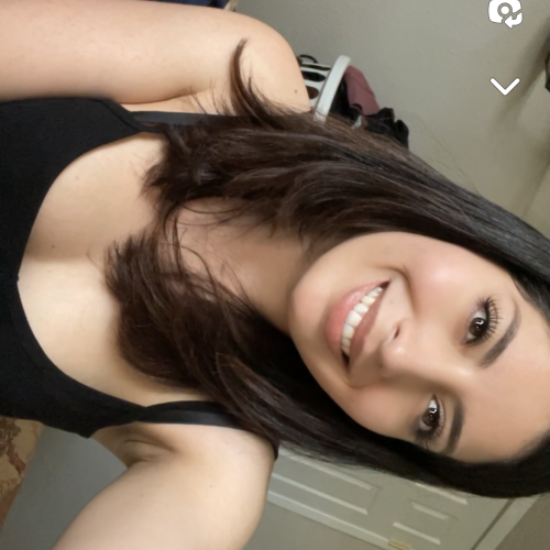 Lesly G.