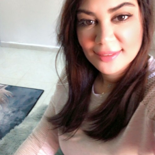 Nisrine J.