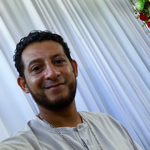 vindel L. profile photo
