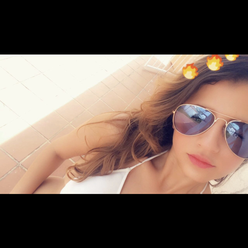 Lesly  S.