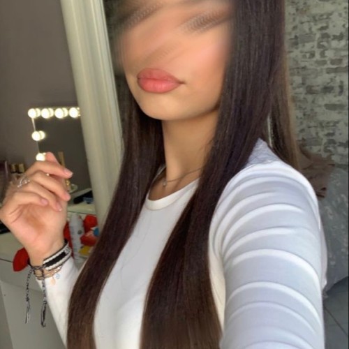Maeva A. profile photo