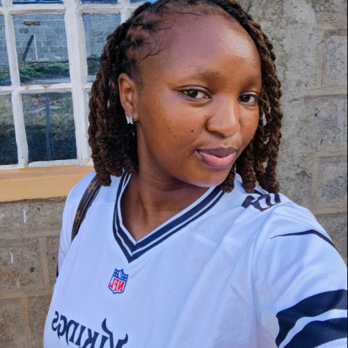 Pauline W. profile photo