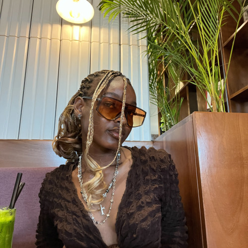 Favour W. profile photo