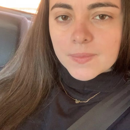 Vitoria F. profile photo