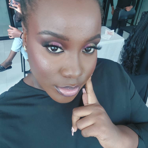 Oma O. profile photo