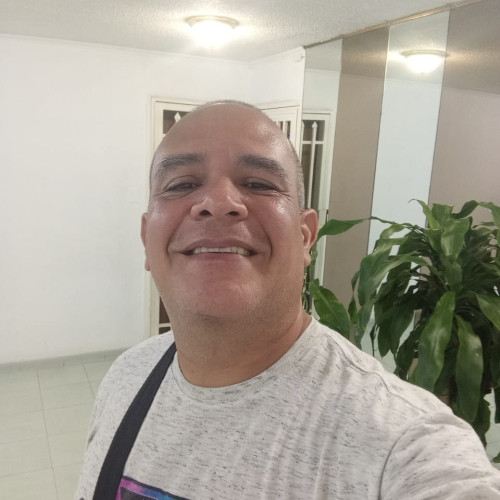 santos g. profile photo