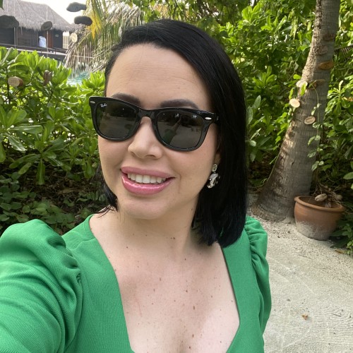 Adriana U.