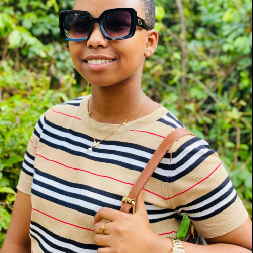 Thonia S. profile photo