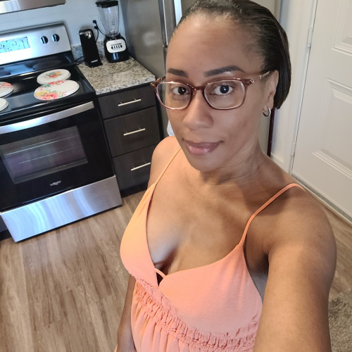 Stephanie R. profile photo