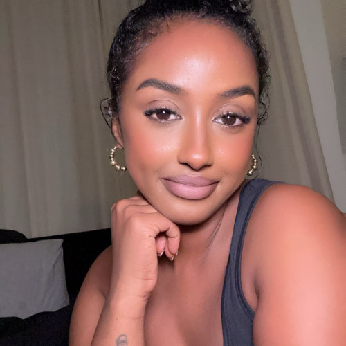 Taya S. profile photo