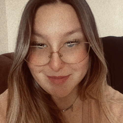 Maiza L. profile photo