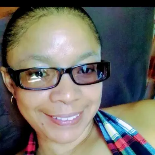 Estelle F. profile photo