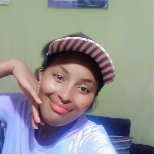 Joan Y. profile photo