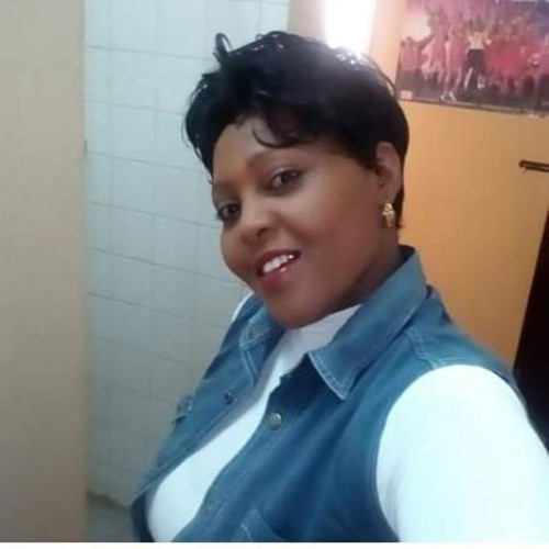 Esther  W. profile photo