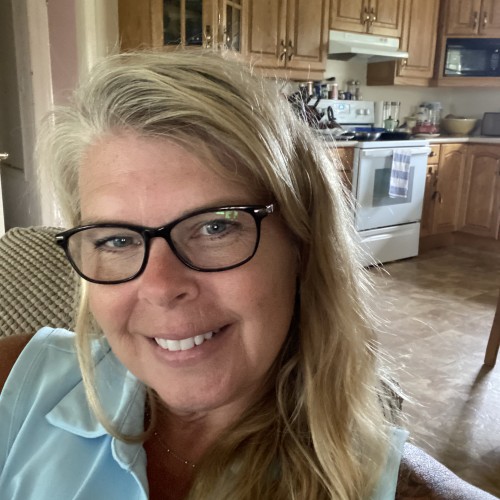Lisa R.