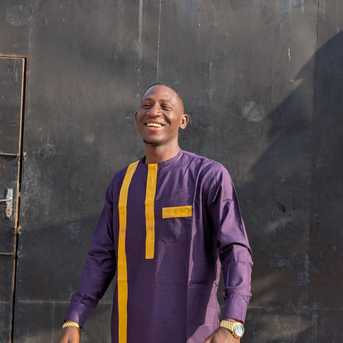 CHI B. profile photo