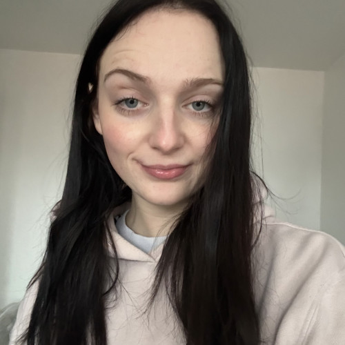 Lily  S. profile photo