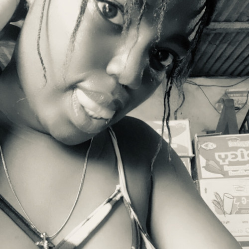 Chioma  R.