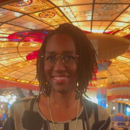 Myriam R. profile photo
