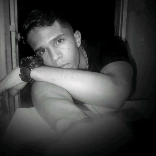 javier R.
