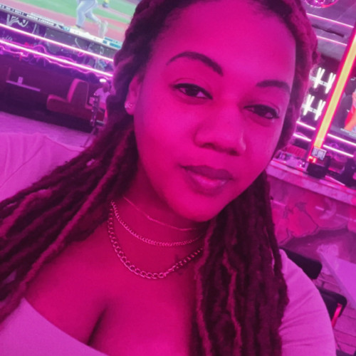 Rina M. profile photo