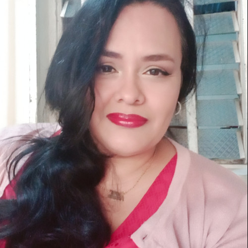 Luz A.