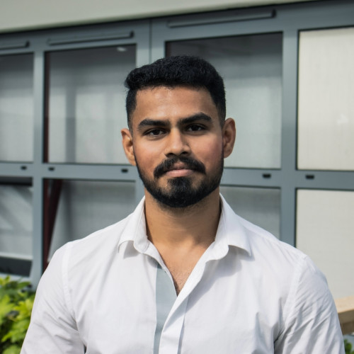 Raghu G.