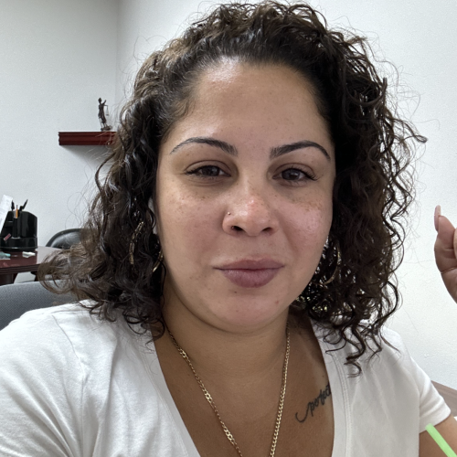 Julie  C. profile photo