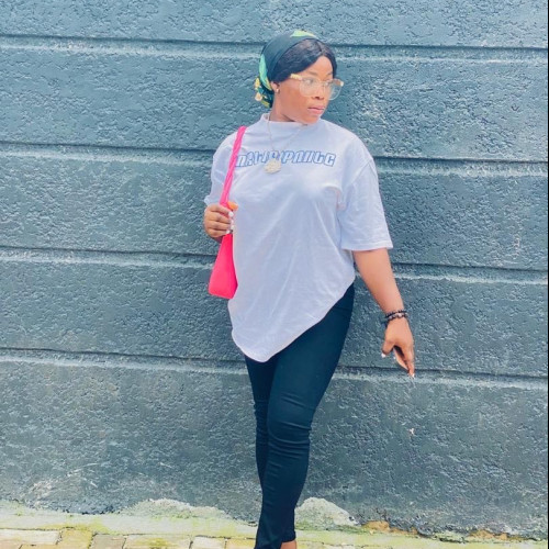 onwini M.