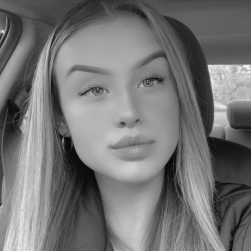 Kaitlyn L.