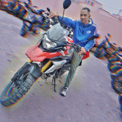 youssef l. profile photo