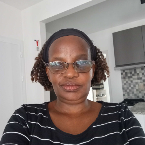 leah w. profile photo