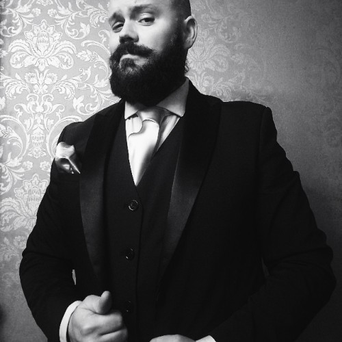 Ricardo A.