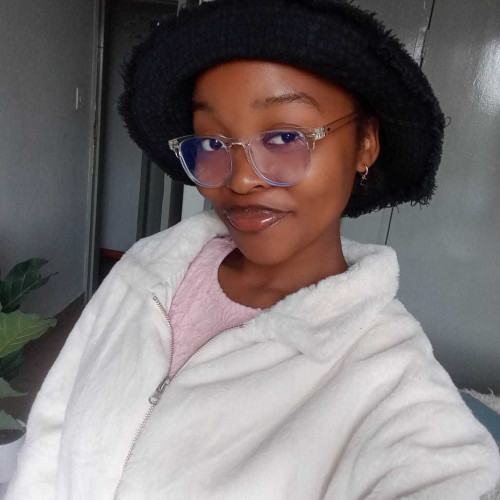 Yvonne S. profile photo