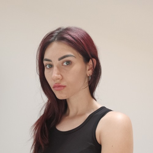 lorena b. profile photo