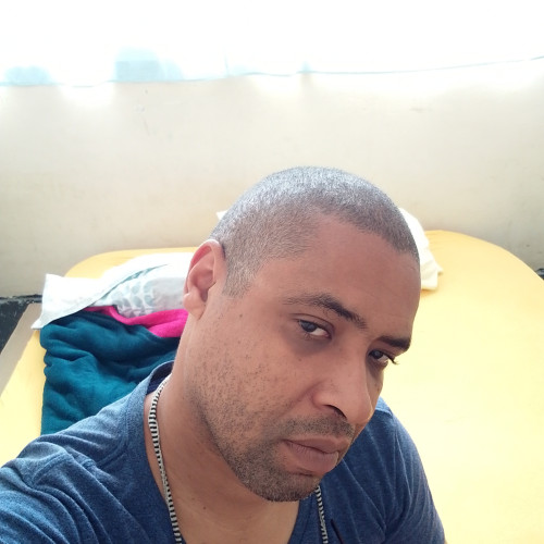 LEANDRO DE S. profile photo