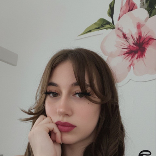 aly c. profile photo