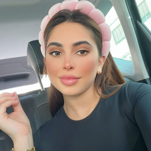 Zineb E. profile photo