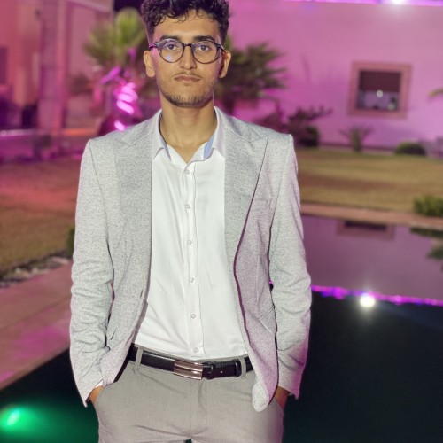 Fayçal  B.
