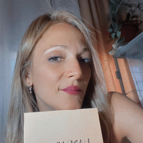 Helen E. profile photo
