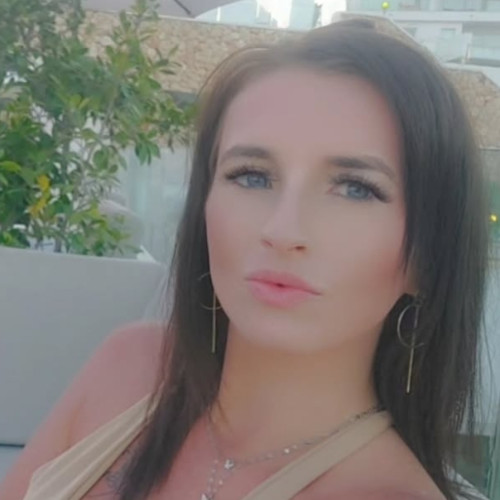 Rebecca W. profile photo