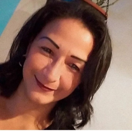 Julia V. profile photo