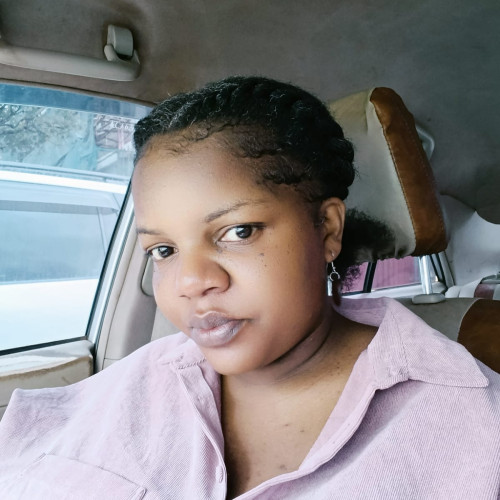 Esther  R. profile photo