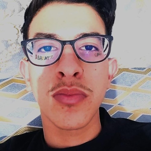 Ilyas E.