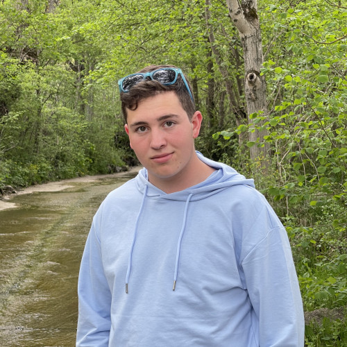 Erik R.