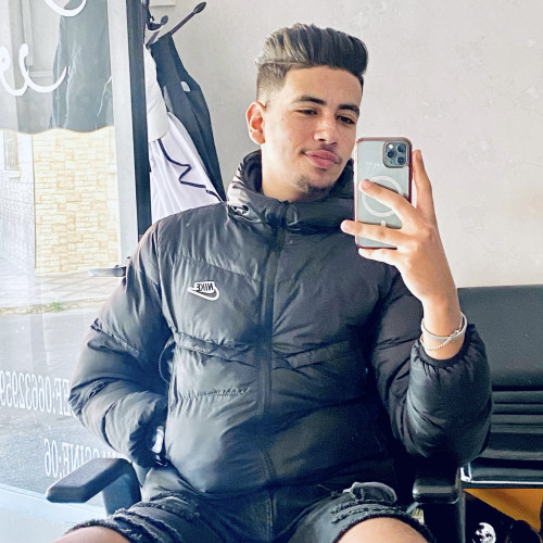 Ayoub R. profile photo