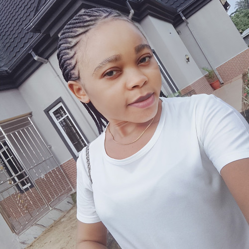 Angela  J. profile photo