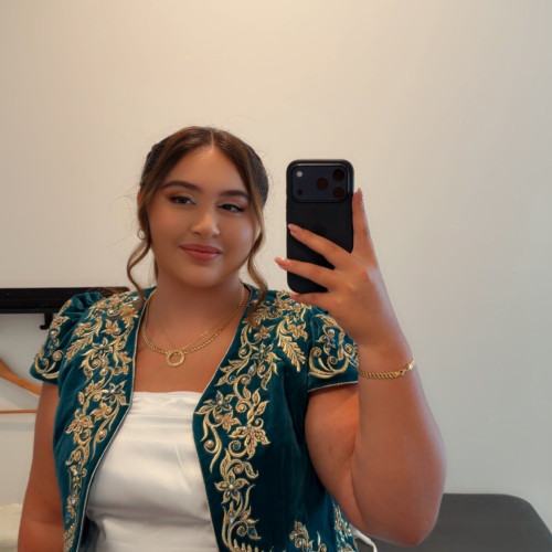 Unsu A. profile photo
