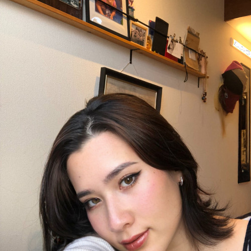 Vera L. profile photo