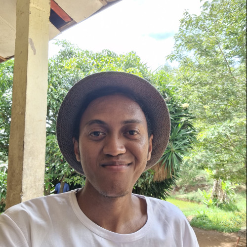 Iharitiana Fanasina  R. profile photo